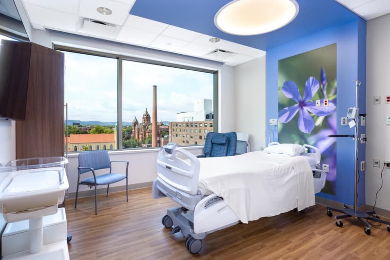 La Crosse Family Birth Center Birthing Room