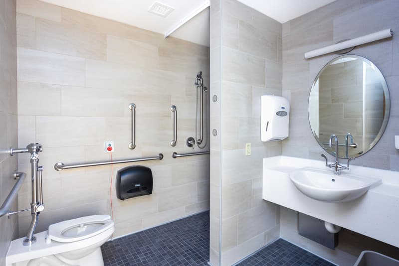 La Crosse Family Birth Center Birthing Room Bathroom