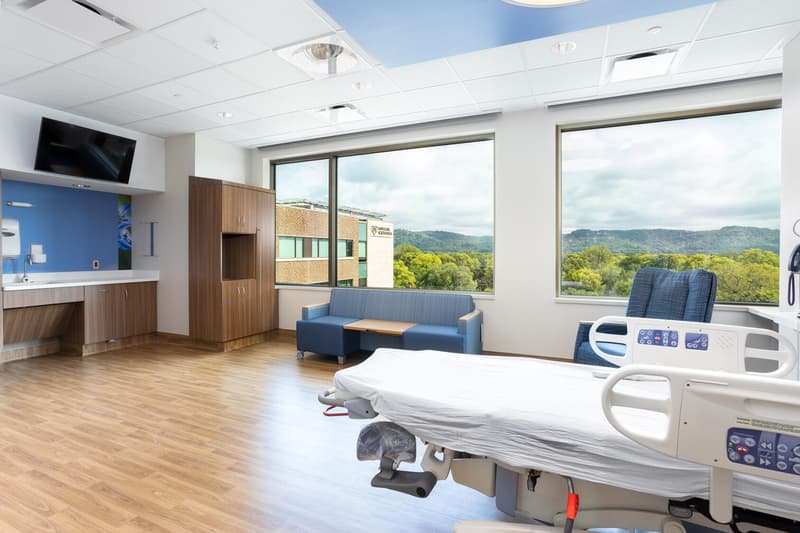 La Crosse Family Birth Center Birthing Room