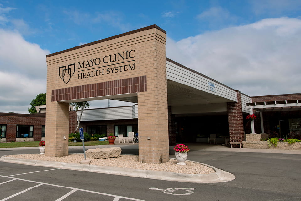Bootstrap via website (https://mayoclinichealthsystem.org/locations/lake-city?mc_id=&utm_source=yext&utm_medium=l&utm_content=lakecityfamilymed&utm_campaign=mchsmarketing&geo=lakecity&placementsite=semn&invsrc=mchssemn&cauid=121682&y_source=1_MzkxODE0MS03MTUtbG9jYXRpb24ud2Vic2l0ZQ%3D%3D)
