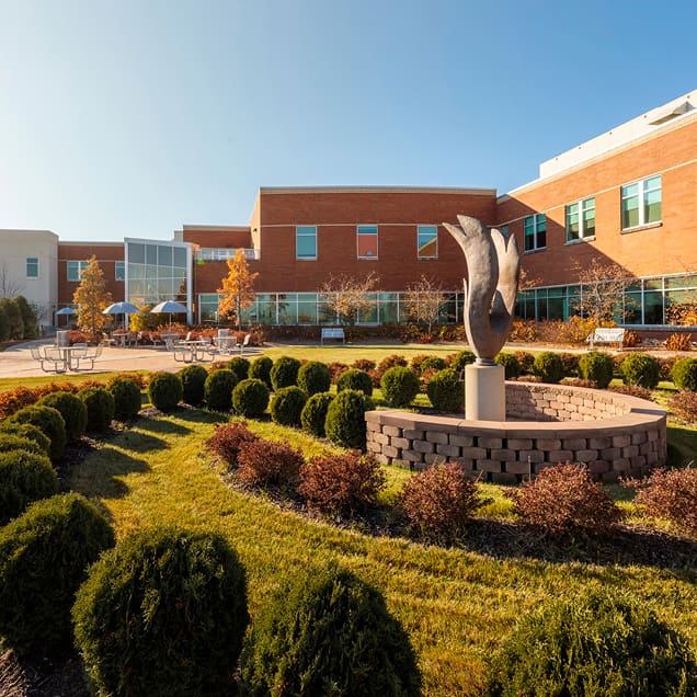 Owatonna_Web_636x636