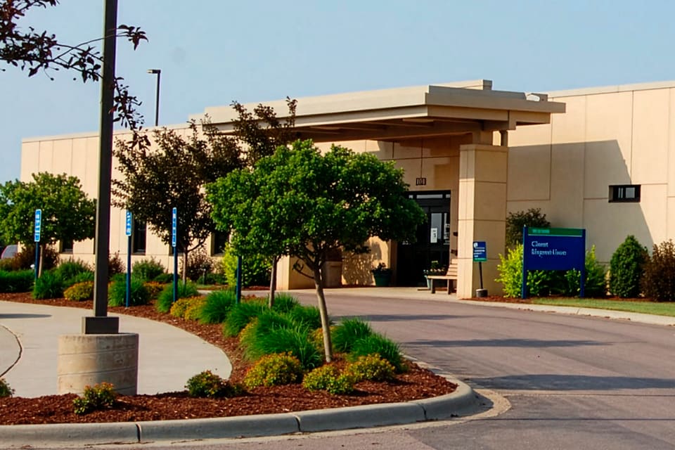 St. James, Minn., hospital & clinic - Mayo Clinic Health System