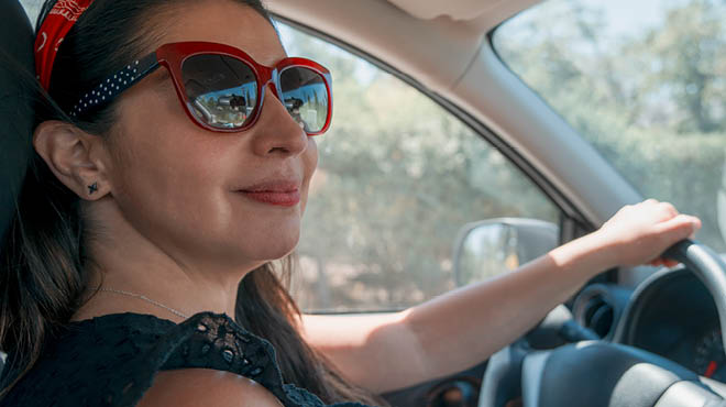 Wearing sunglasses while driving